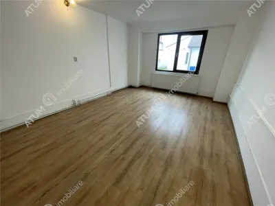 De vanzare casa individuala si 500 mp teren in zona centrala a orasului Sibiu - foto 4