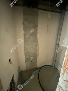 De vanzare spatiu comercial cu vitrina si loc parcare in zona Turnisor Sibiu - foto 6