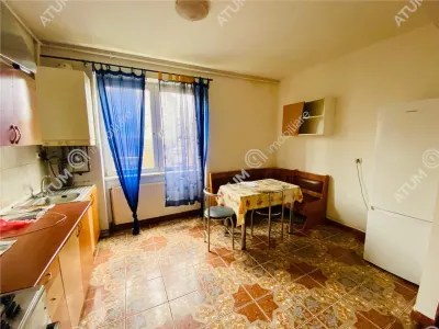 Se vinde apartament cu 3 camere de 72 mp si gradina in zona Vasile Aaron din Sibiu - foto 4