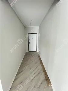 De vanzare apartament la cheie cu 2 camere gradina zona Pictor Brana din Selimbar - foto 4