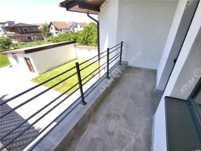 De inchiriat casa ultramoderna cu 4 camere 3 bai si dressing 170 mp utili in Sibiu - foto 22