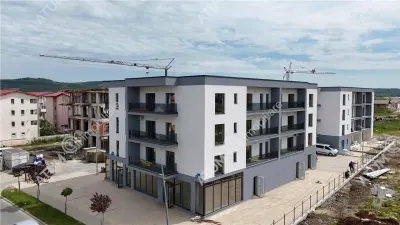 De vanzare apartament la cheie cu 3 camere si 2 bai la etajul 1 in zona Pictor Brana - foto 3