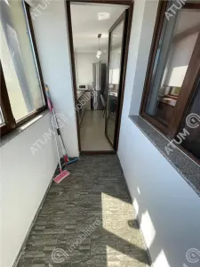 De vanzare apartament cu 2 camere balcon si loc parcare subteran in zona Terezian Sibiu - foto 10