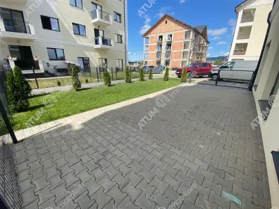 Spatiu comercial 67 mp utili de inchiriat in Selimbar zona Brana - foto 6