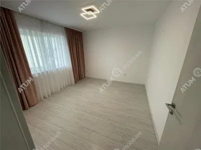 De vanzare casa cu 4 camere decomandate balcon terasa si curte libera 180 mp in zona Selimbar din Sibiu - foto 6