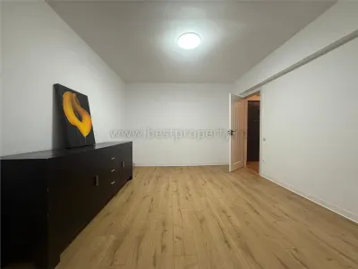 Apartament 2 camere de vanzare Sibiu, Bd. Mihai Viteazu, 52 mp utili, renovat. - foto 19