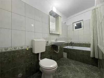 Apartament 2 camere de vanzare Sibiu, Bd. Mihai Viteazu, 52 mp utili, renovat. - foto 22
