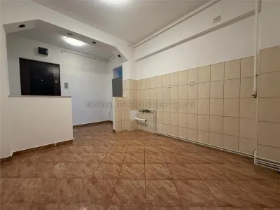 Apartament 2 camere de vanzare Sibiu, Bd. Mihai Viteazu, 52 mp utili, renovat. - foto 6