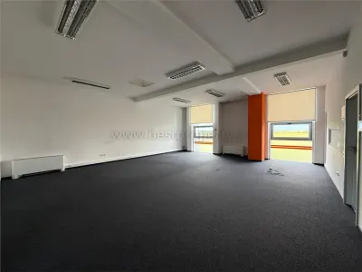 Spatiu comercial in Selimbar-Promenada Mall - foto 2
