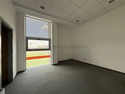 Spatiu comercial in Selimbar-Promenada Mall - foto 11