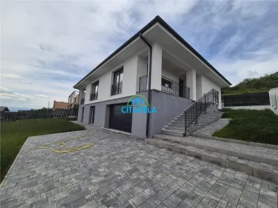 Casa noua Cetate pozitie deosebita, 300000 euro - Alba Iulia