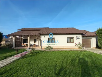 Casă pe un nivel, Cetate Alba Iulia, 135 mp utili, 3 camere, teren 784 mp - Alba Iulia