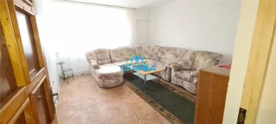 Apartament 2 camere Cetate,  M-uri ,55 mp,70000 euro - foto 2