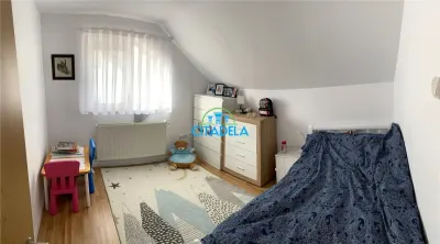 Apartament in vila 120 mp,117000 euro - foto 10