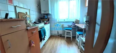 apartament 3 camere, etaj 3 Cetate Closca, 75000 euro - foto 4