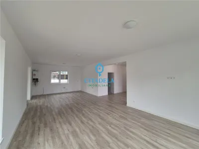 Casa individuala, de vanzare, 247000 euro - foto 8