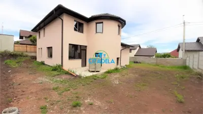 Vila zona Cetate,pozitie deosebita,225000 euro - Alba Iulia