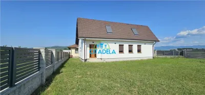 Casă de vânzare  Alba Iulia– Zona Arex, | 172 mp utili | Teren 483 mp 199000 euro - foto 2