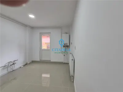 Apartament 2 camere decomandat,Cetate Mercur, 88000 euro - foto 6