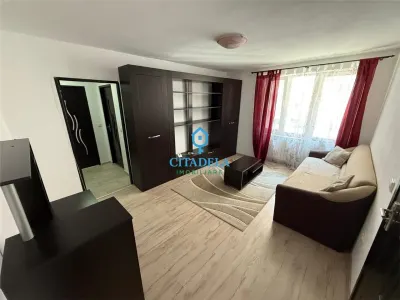 Apartament 2 camere ,zona Centru 71900 euro - foto 1