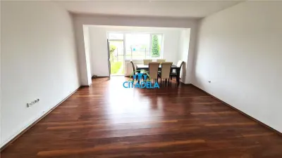 Casa cuplata Centru 90 mp utili,125000 euro - foto 11