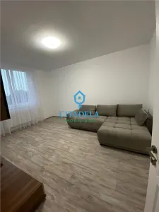 Apartament 2 camere bloc nou 380 euro - foto 6