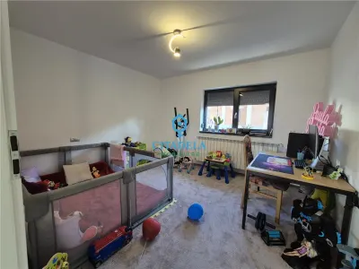 Casa Nouă de Vânzare în Alba Iulia - 4 Camere, Zona Orizont, 447 mp - foto 14