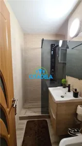 Apartament 3 camere ,Centru,et.4/10,78000 euro - foto 7