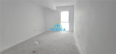 Apartament 3 camere bloc nou, 107000 euro - foto 8