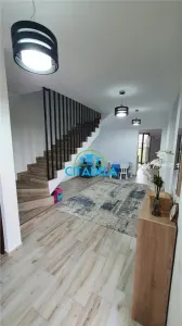 Casa noua tip duplex mobilata,zona Centru 185000 euro - foto 20