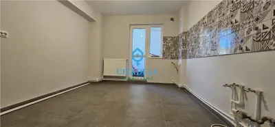 Apartament 3 camere, decomandat,Cetate etaj 1, recent renovat - foto 9