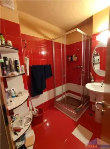De vanzare apartament cu 2 camere strada Paulestiului - foto 8
