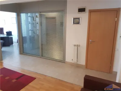 Spatiu Pentru Birouri pe strada Petofi Sandor - foto 15