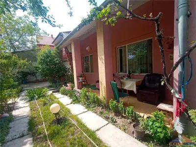 Casa de vanzare pe strada Corvinilor - foto 10