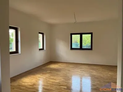 Casa de vanzare P+1E, Bercu Rosu - foto 8