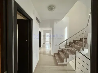 Cladire centrala Iasi, birouri/ medical, 325mp - foto 3