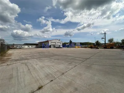 Platforma betonata, de la 550mp la 1250mp, Parc Miroslava, Bratuleni - foto 10