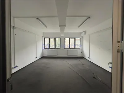 Spatii birouri Iasi Baza Trei, de la 80mp la 158mp, zona Carrefour - foto 6