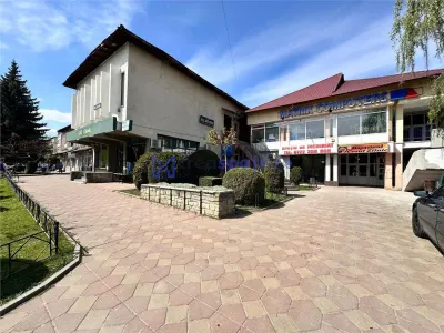 Spatiu comercial Tg. Neamt centru, 48mp, aproape de Catena - foto 9