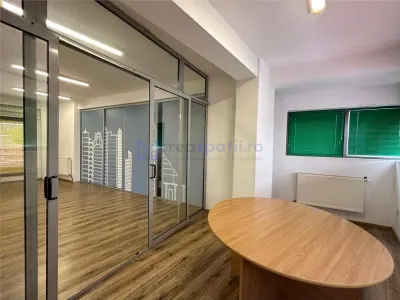 Spatiu comercial/ birouri, gara Iasi, 84mp, lift, et. 1, la strada - foto 14