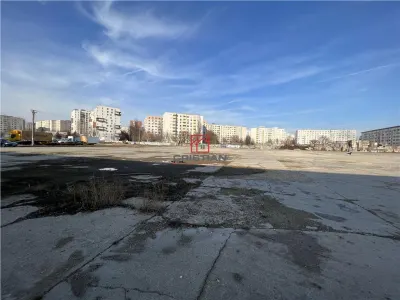 Inchiriere spatiu industrial/platforma betonata Fizicienilor-Vitan - foto 3