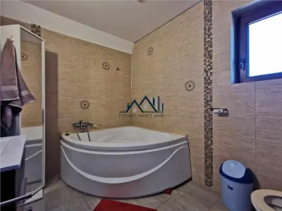 Casă GHIMBAV mobilată, utilată! ZERO% COMISION! - foto 8