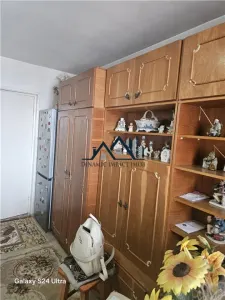 Garsonieră  Tractorul , B-dul 13 Decembrie ,zona CORESI! - foto 10