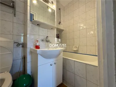 Inchiriez ap.2 camere, decomandat,finisat,CT,Manastur-zona Sirena - foto 7
