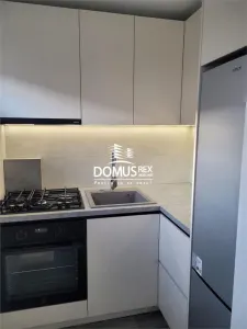 Vand garsoniera renovata recent,totul nou, etaj 1/4,mobilata,utilata, zona Caminelor Studentesti - foto 4