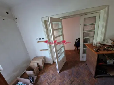 EFR UPGRADE - Casa veche de renovat si teren de vanzare zona Bucurestii noi Damaroaia - Bucuresti