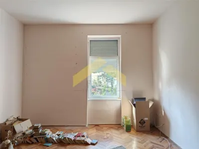 Cladire cu 14 apartamente de vanzare, Gradiste - foto 7