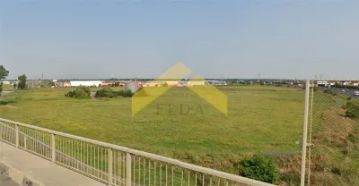 De vanzare teren intravilan 4,9 ha la coborare de pe autostrada spre Zadareni - foto 3