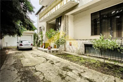 Casa pe colt cu teren de 2464 mp in ZONA MICALACA - foto 21