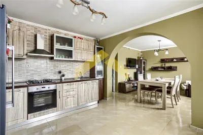 Casa noua de vanzare orasul Ineu - foto 8